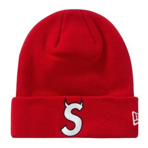 Supreme S beanie 100$